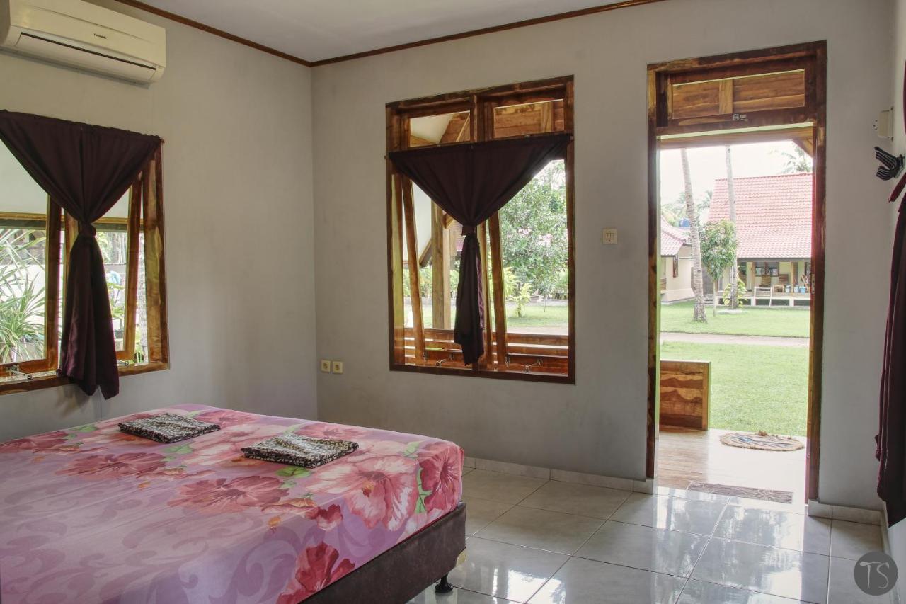 Batukaras Sadati Home Stay מראה חיצוני תמונה