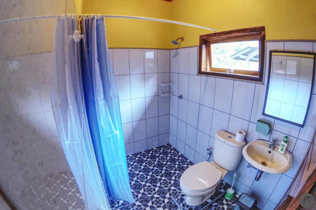 Batukaras Sadati Home Stay מראה חיצוני תמונה
